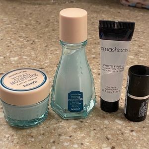 BENEFIT and SMASHBOX travel / sample size